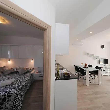 Апартаменты With Pool Seline-paklenica Riviera 55258